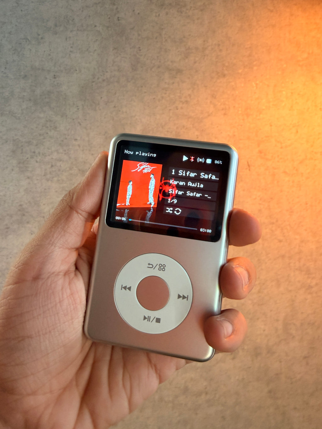 EchoPod : Premium mp4 Player with touch wheel